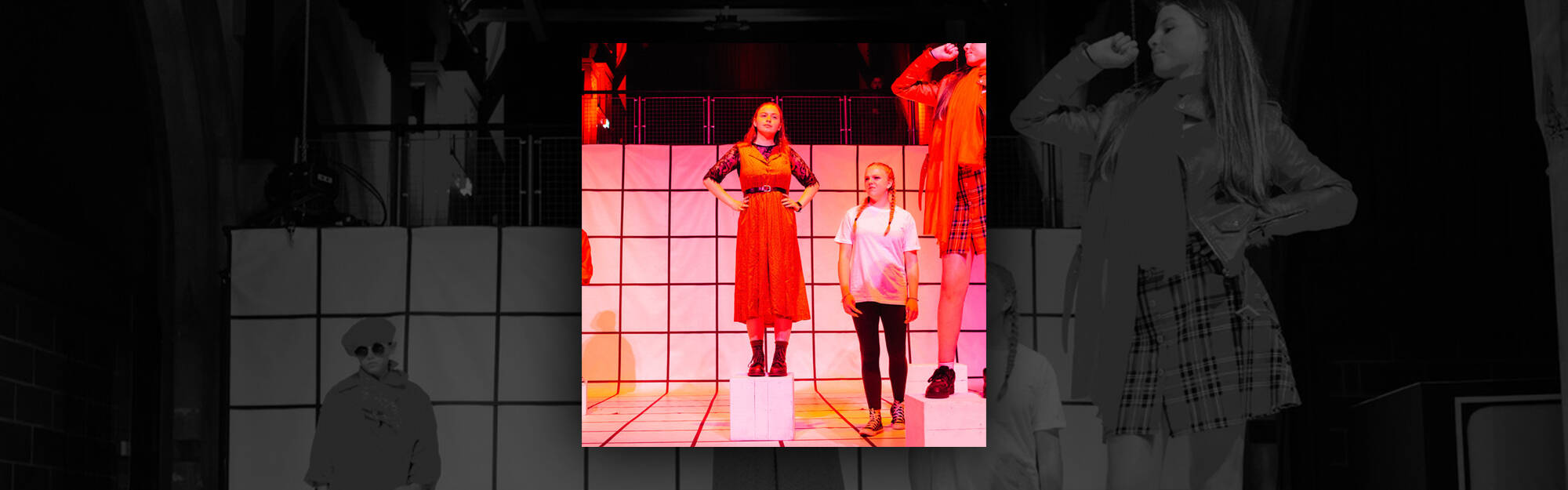 Baner Megan Crew